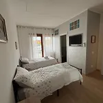 Roomestbb